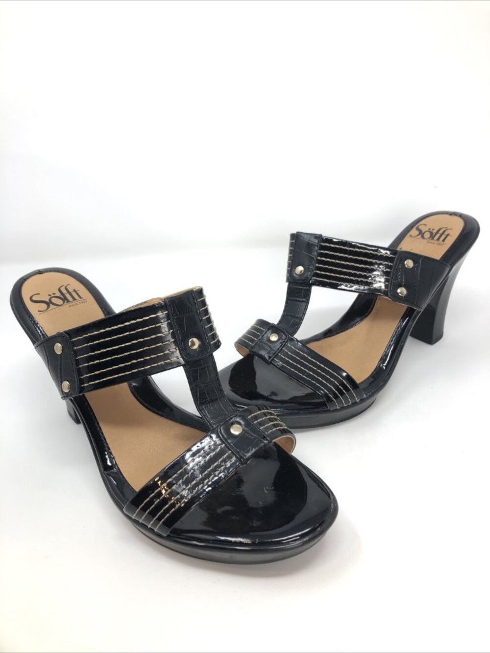 Sofft Shoes Womens 8.5M Black Patent Leather T Strap Block Heel Open Toe Sandal*
